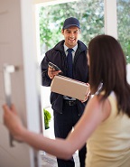 01-delivery-man-home-lgn.jpg