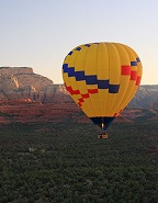 rbk-best-outdoor-dates-red-rock-balloons-lgn.jpg